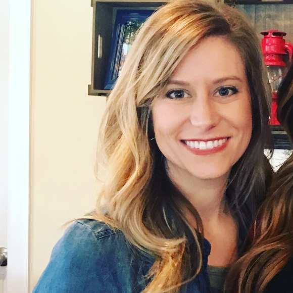 Meet your Posher, Ashleh - Picture 1 of 1